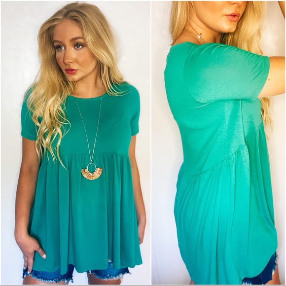 BURSTING WITH BOLD BABY-DOLL TUNIC-KELLY GREEN - Picture 2 of 2